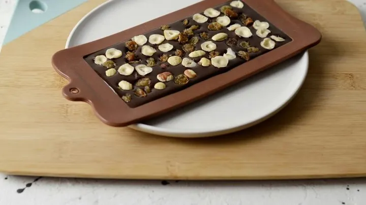 Best Chocolate Molds for Bean-to-Bar Makers